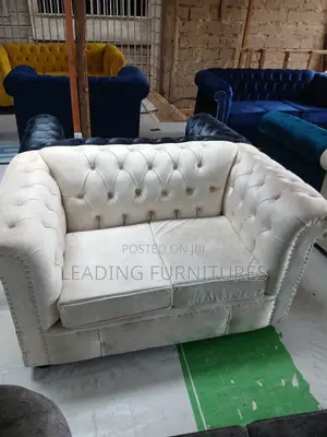2seater Cream Chester