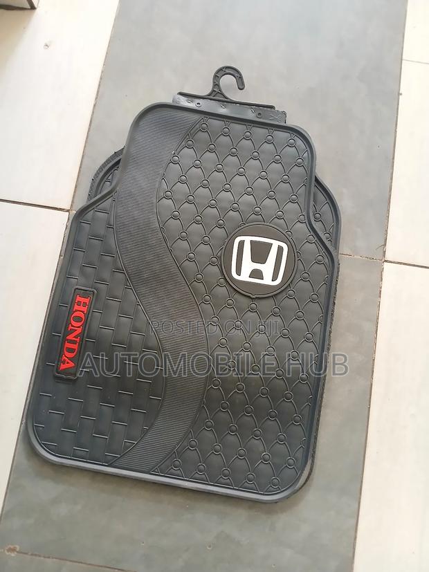 Honda Car Floor Mats – 5-Piece Set | Durable, Waterproof Non-Slip