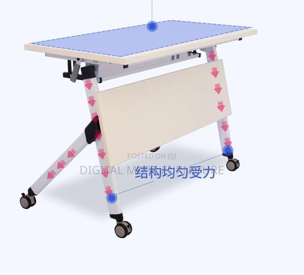 Modern 4 Leg Display Unity Employees Meeting Table - thumbnail 3