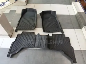 Isuzu D‐Max Tpe Floor Mats (2015–2021) – Durable Waterproof