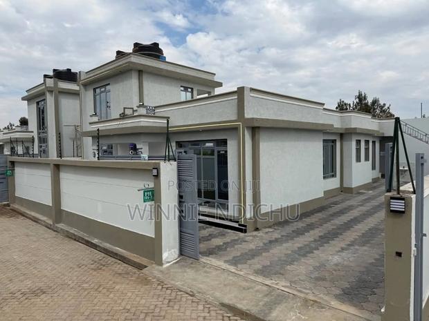 4bdrm Mansion in Mugutha, Ruiru for sale