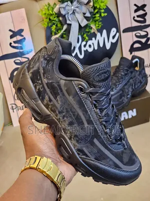Blac Airmax 95 Worksout