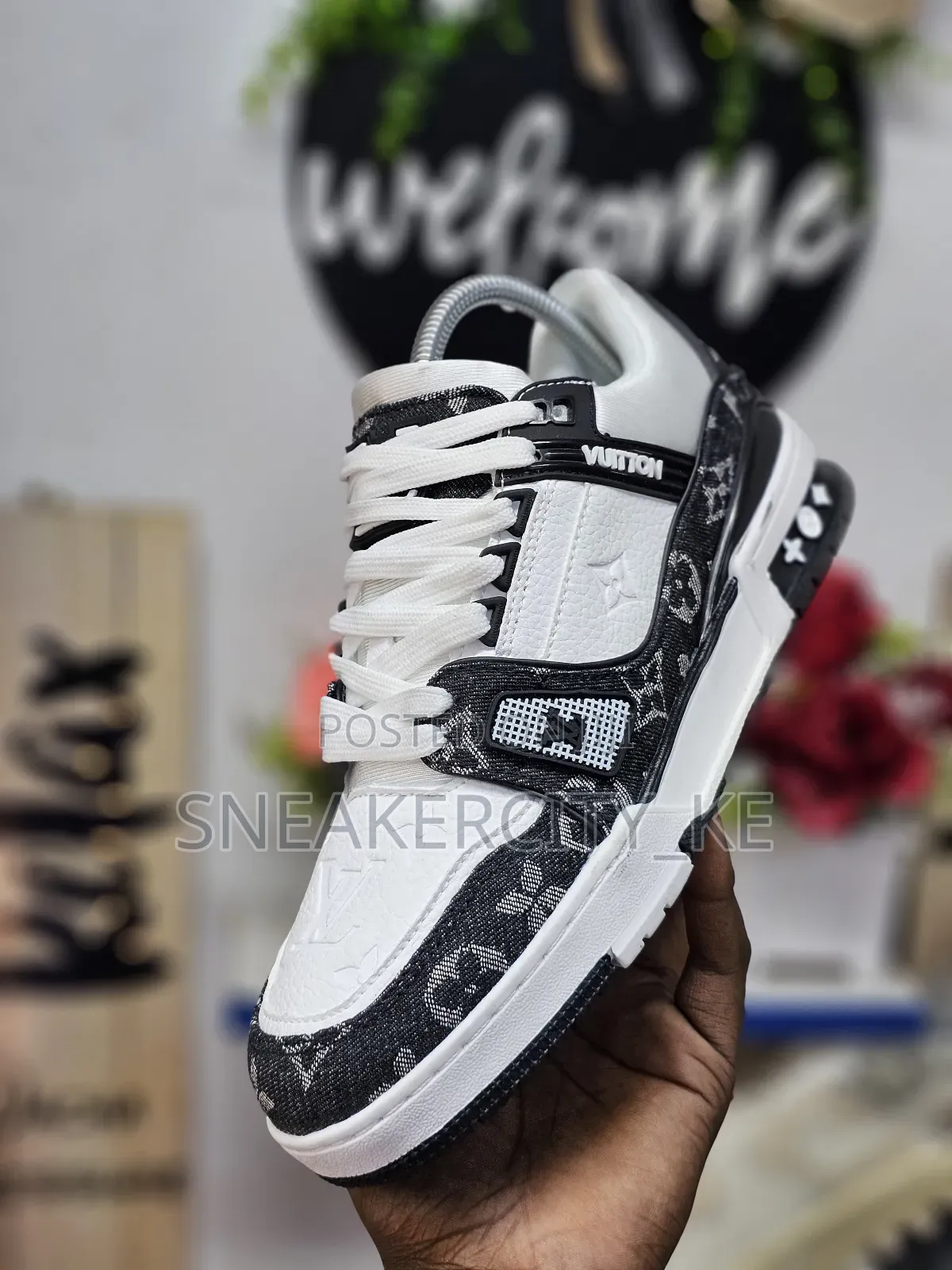 Denim Black/White Lv