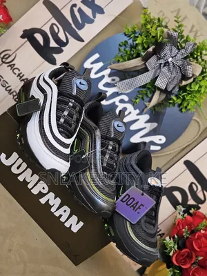 Airmax 95/97 Ducks of Feathers