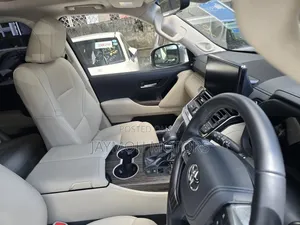 Toyota Land Cruiser 2024 Gray