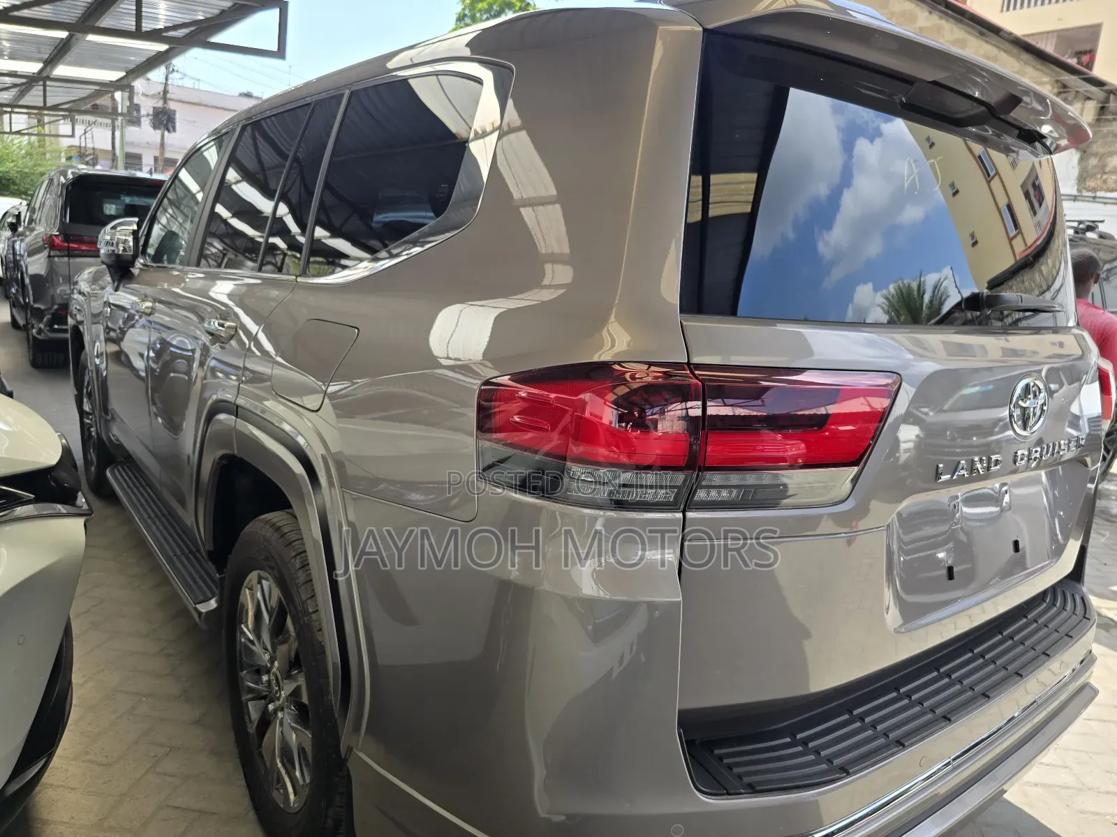 Toyota Land Cruiser 2024 Gray