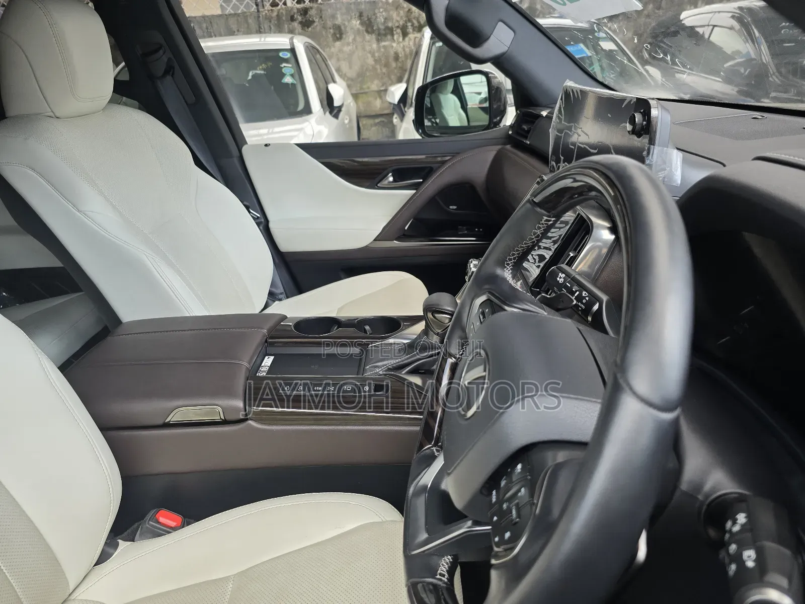 Lexus LX 600 2023 Gray