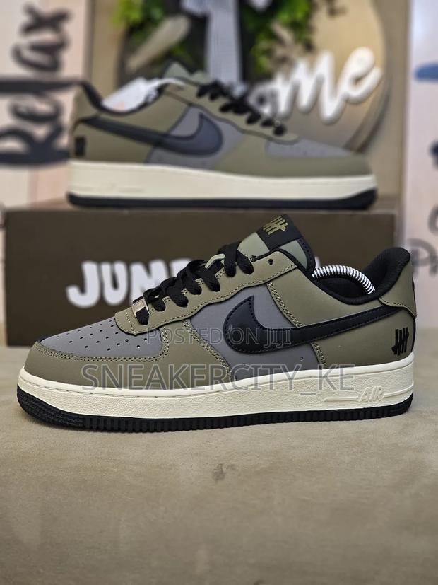 Green Custom Airforce 1 - thumbnail 3