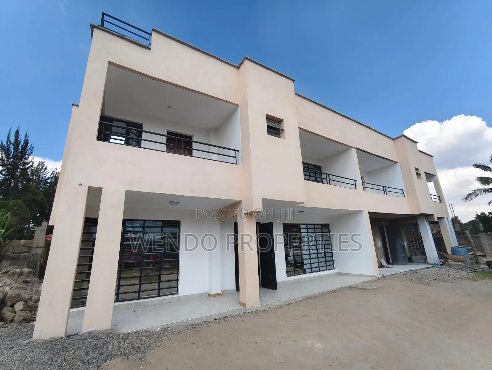 3bdrm Duplex in Karen for rent