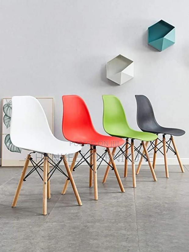 Classic Eames Molded Chair