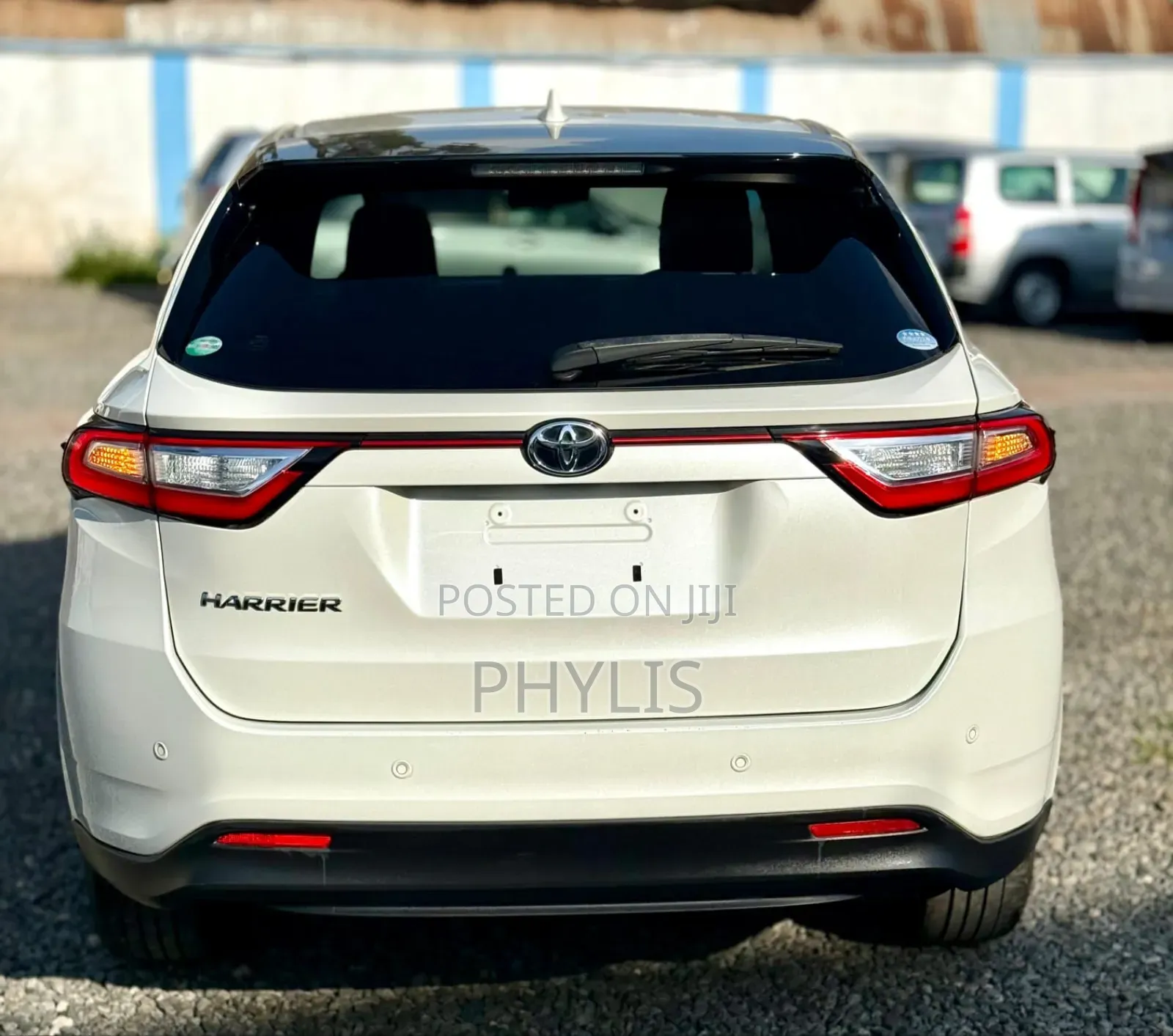 Toyota Harrier 2.0 2018 White