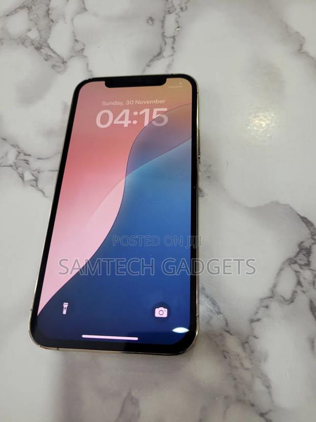 Apple iPhone 12 Pro 256 GB Gold - thumbnail 3