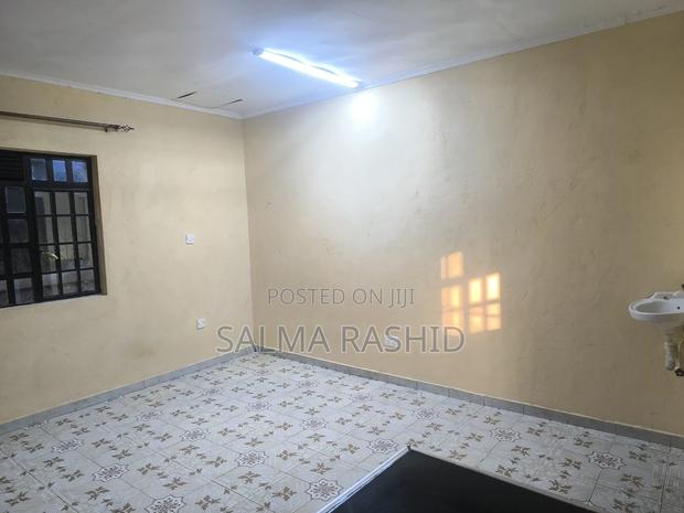 1bdrm Bedsitter in Kwa Wapemba, Utange for rent - thumbnail 3
