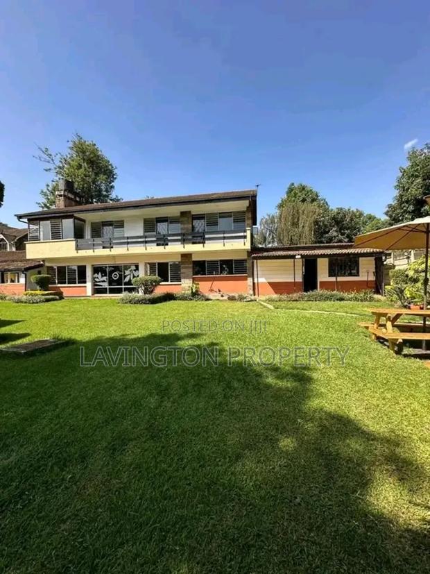 Executive 9 Rooms Commercial House for Office Use in Lavington