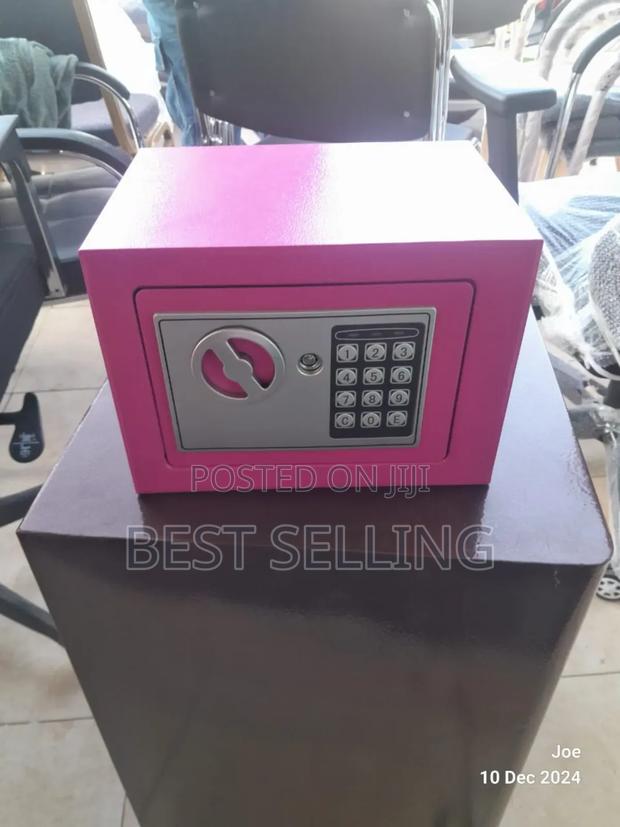 Pink Color Safe Box