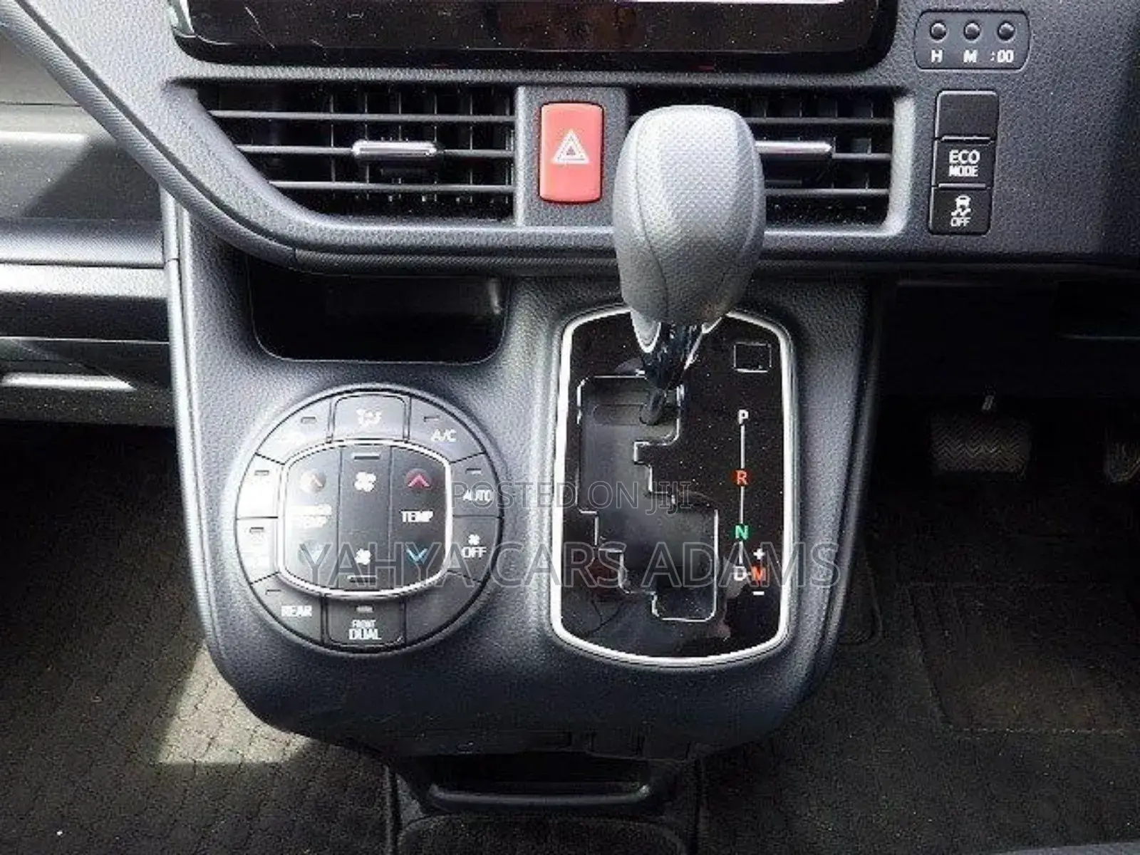 Toyota Noah 2.0 FWD (7 Seater) 2018 Black