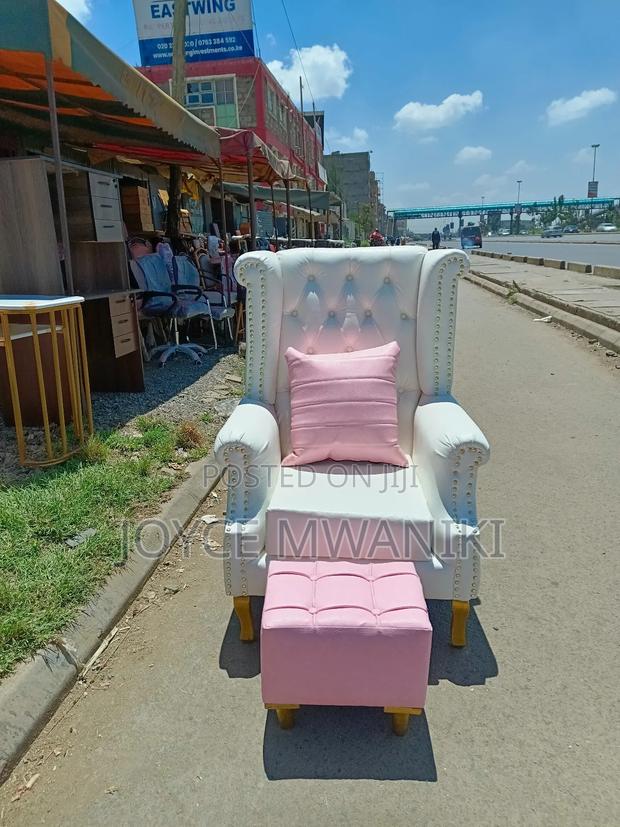 Pedicure Seat, White Leather and a Pink Pouf - main view