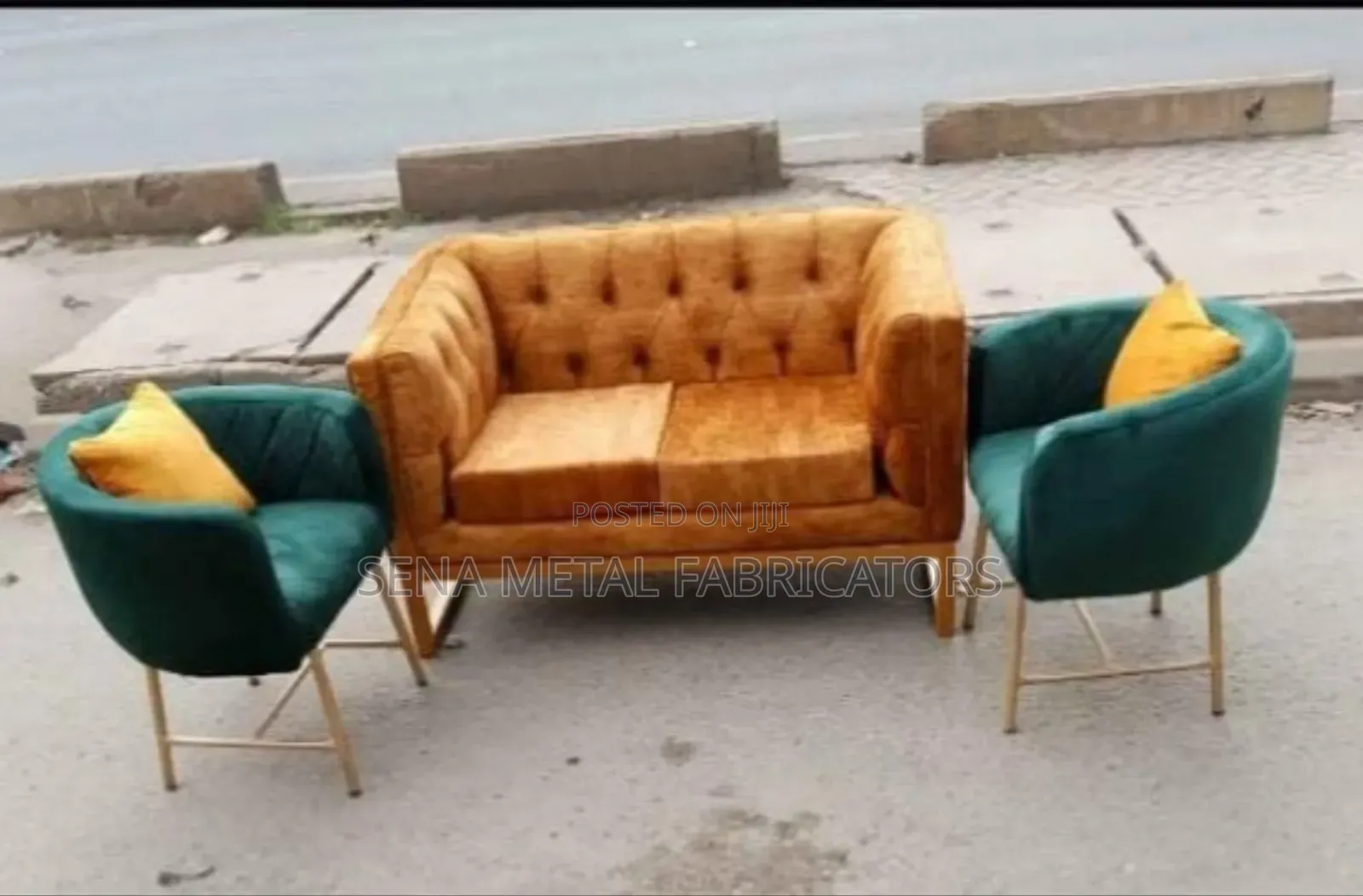 Home Decor Upholstered Chair With Metal Frame