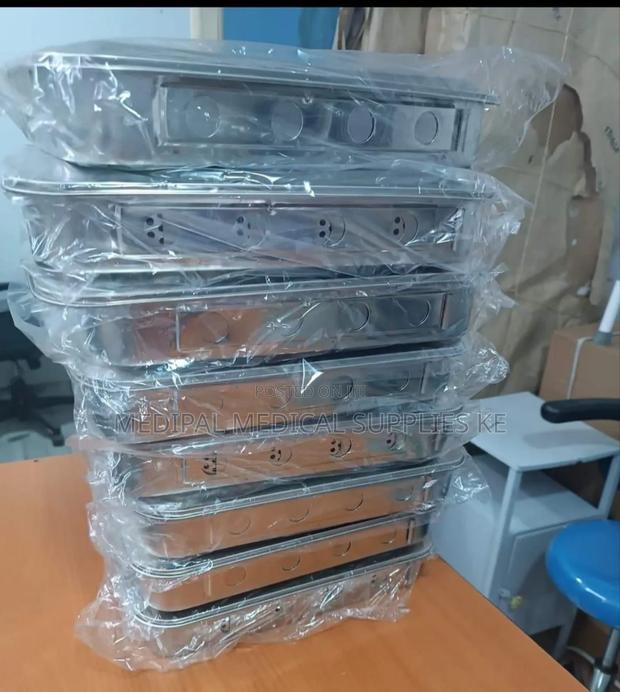 Instrument Tray - main view