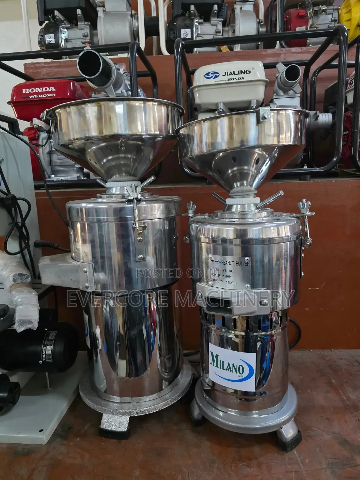 Heavy Duty Peanut Butter Making Machine With 15kg/Hr Production.