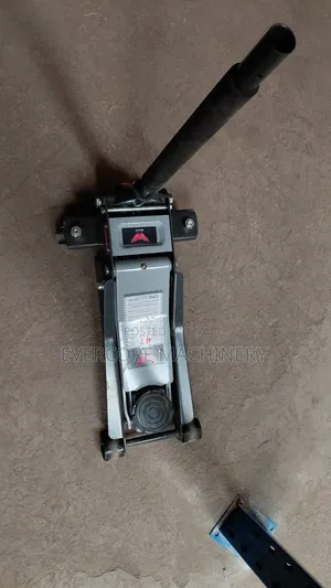 Heavy Duty 4 Tonne Trolley Jack Machine Heavy Duty.