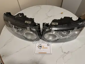 Discovery 4 Headlights Pair Pair
