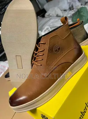 Timberland Chukka Boots Men