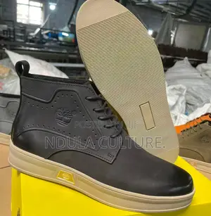 Timberland Chukka Boots Men
