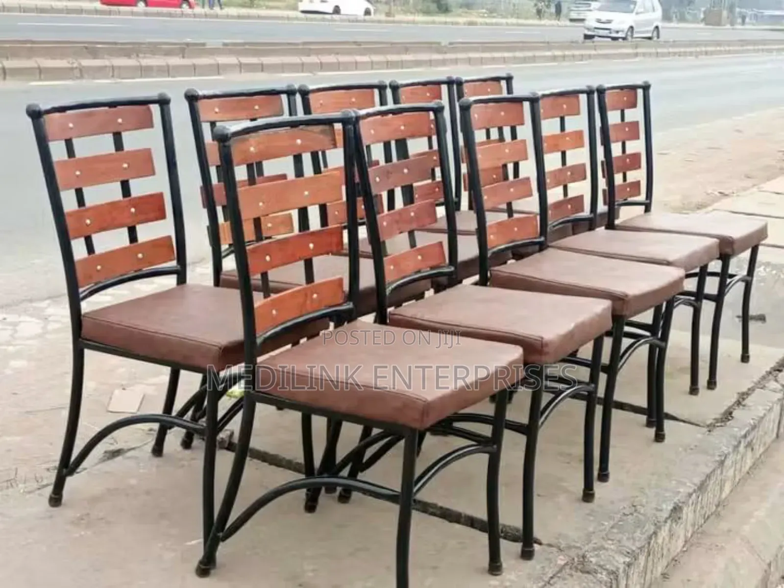 Wooden Metallic Restaurants Chairs