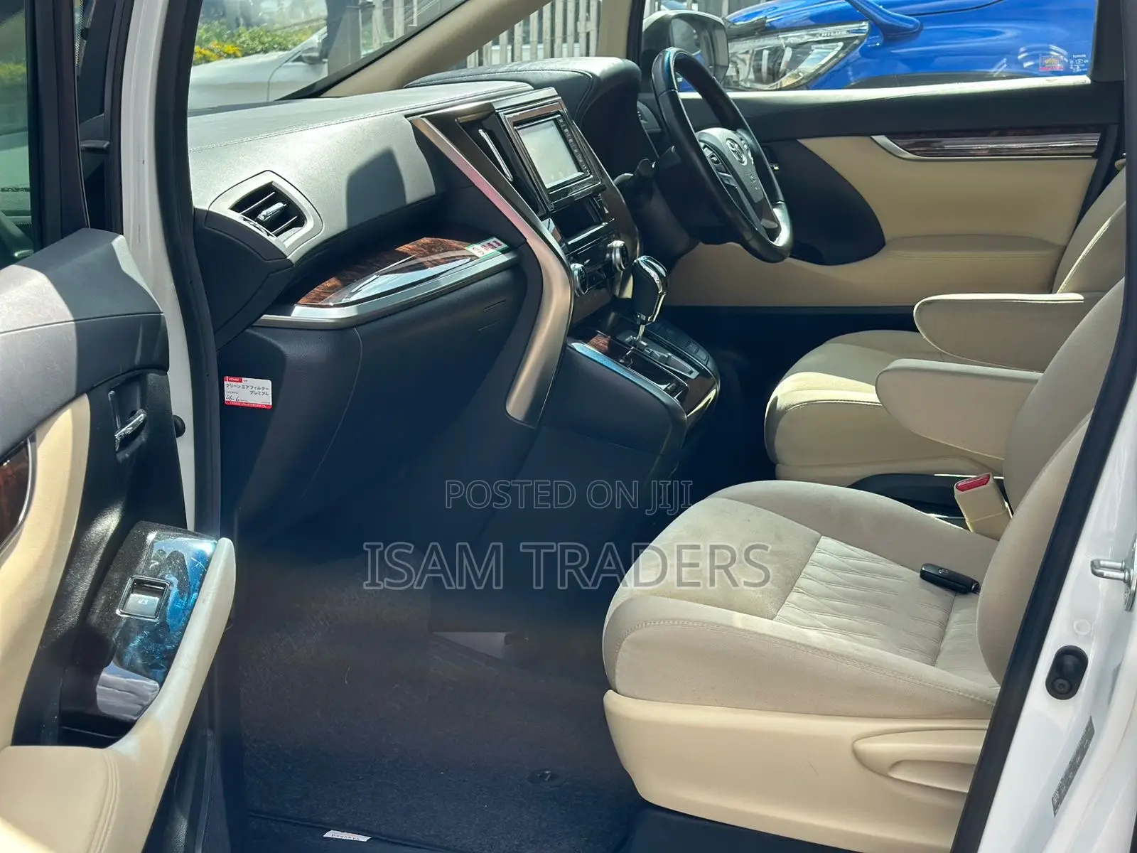 Toyota Vellfire 2019 White