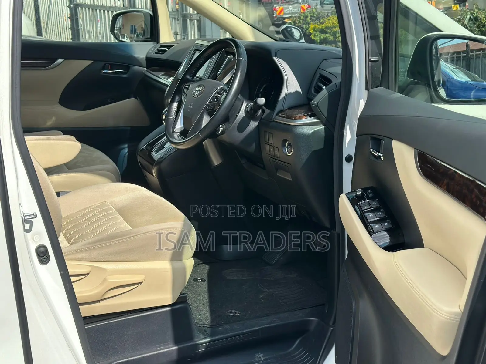 Toyota Vellfire 2019 White