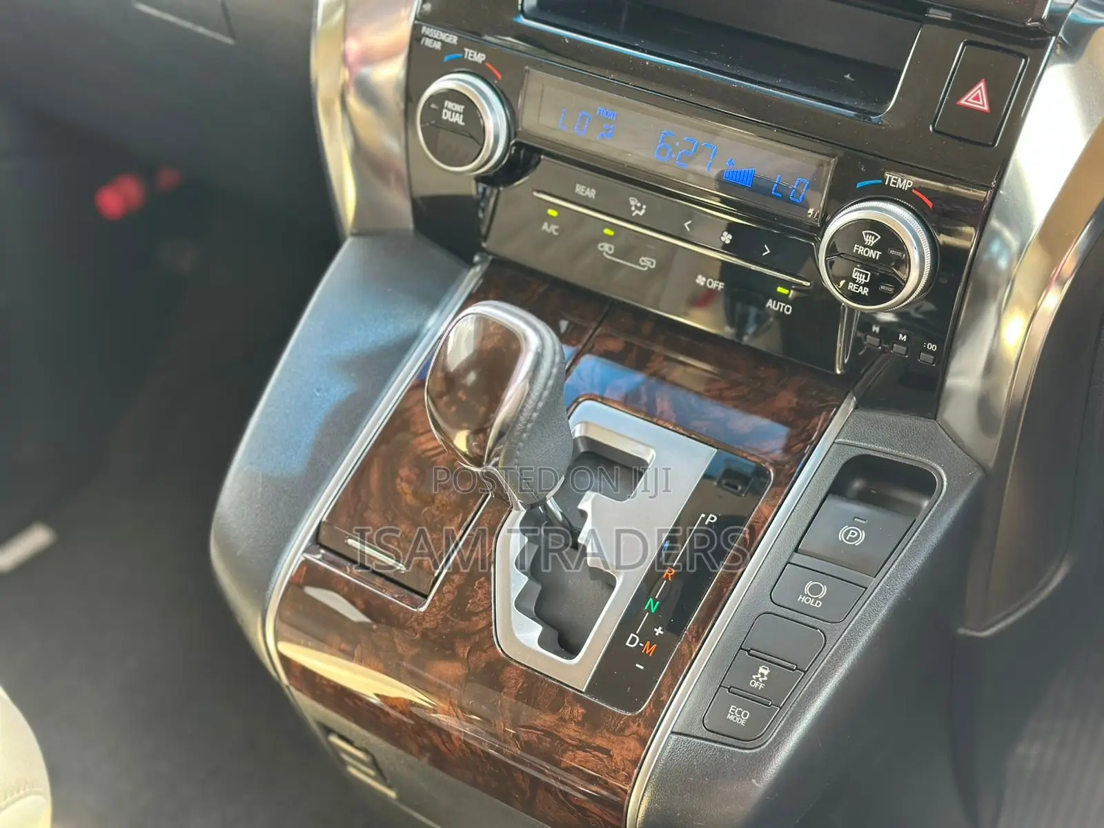 Toyota Vellfire 2019 White