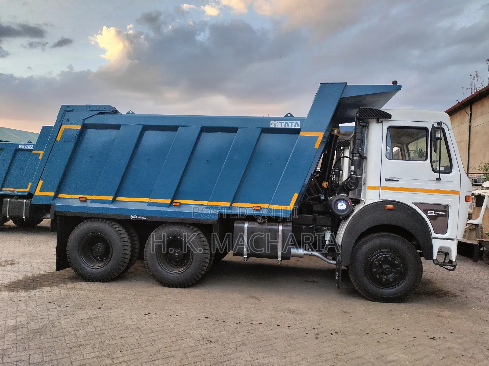 Tata LPK 2518 Hd Bogie Suspension Tipper New