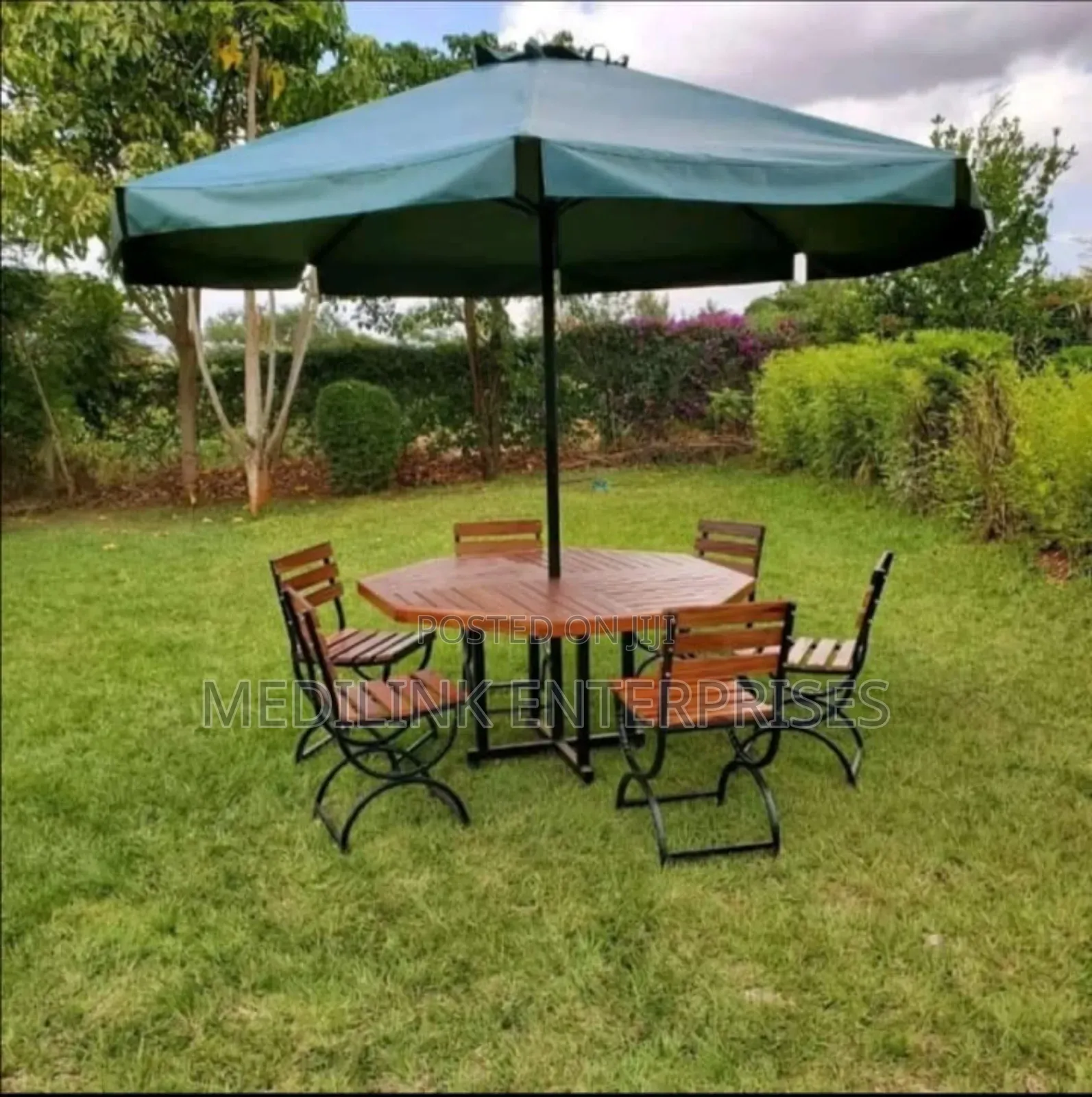 Wooden Mahogany 6-Seater Set