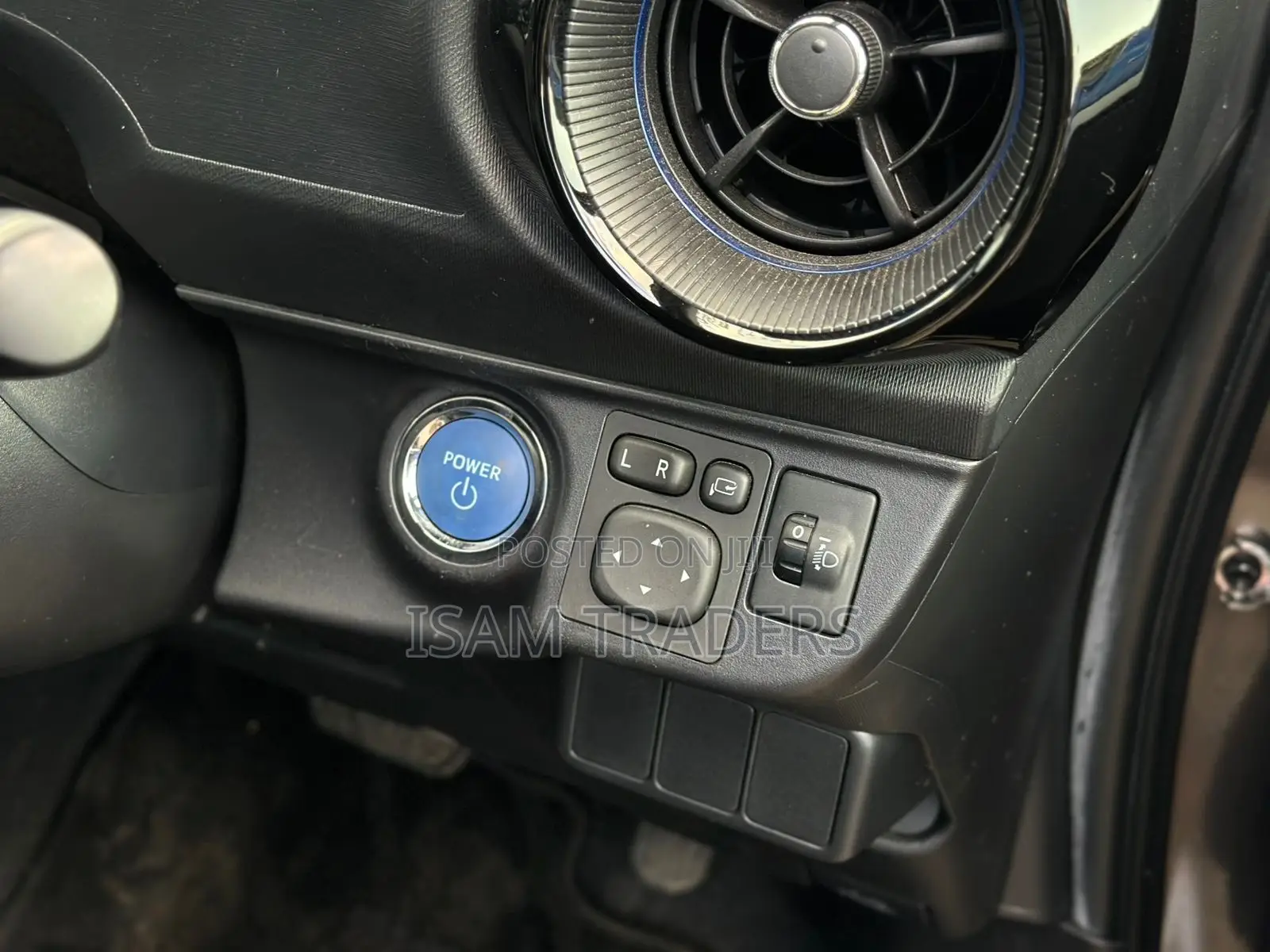 Toyota Aqua 2019 Gray