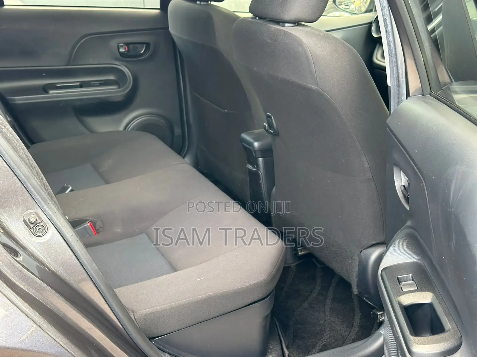 Toyota Aqua 2019 Gray