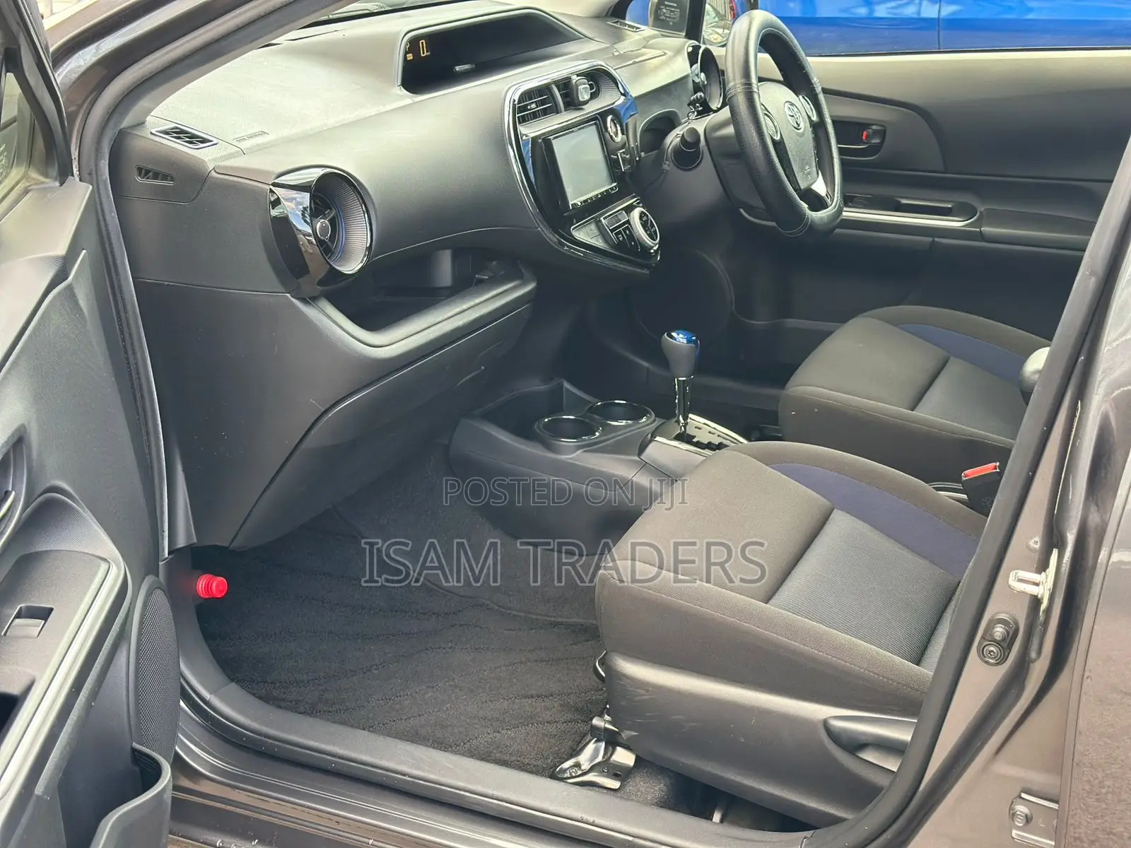 Toyota Aqua 2019 Gray