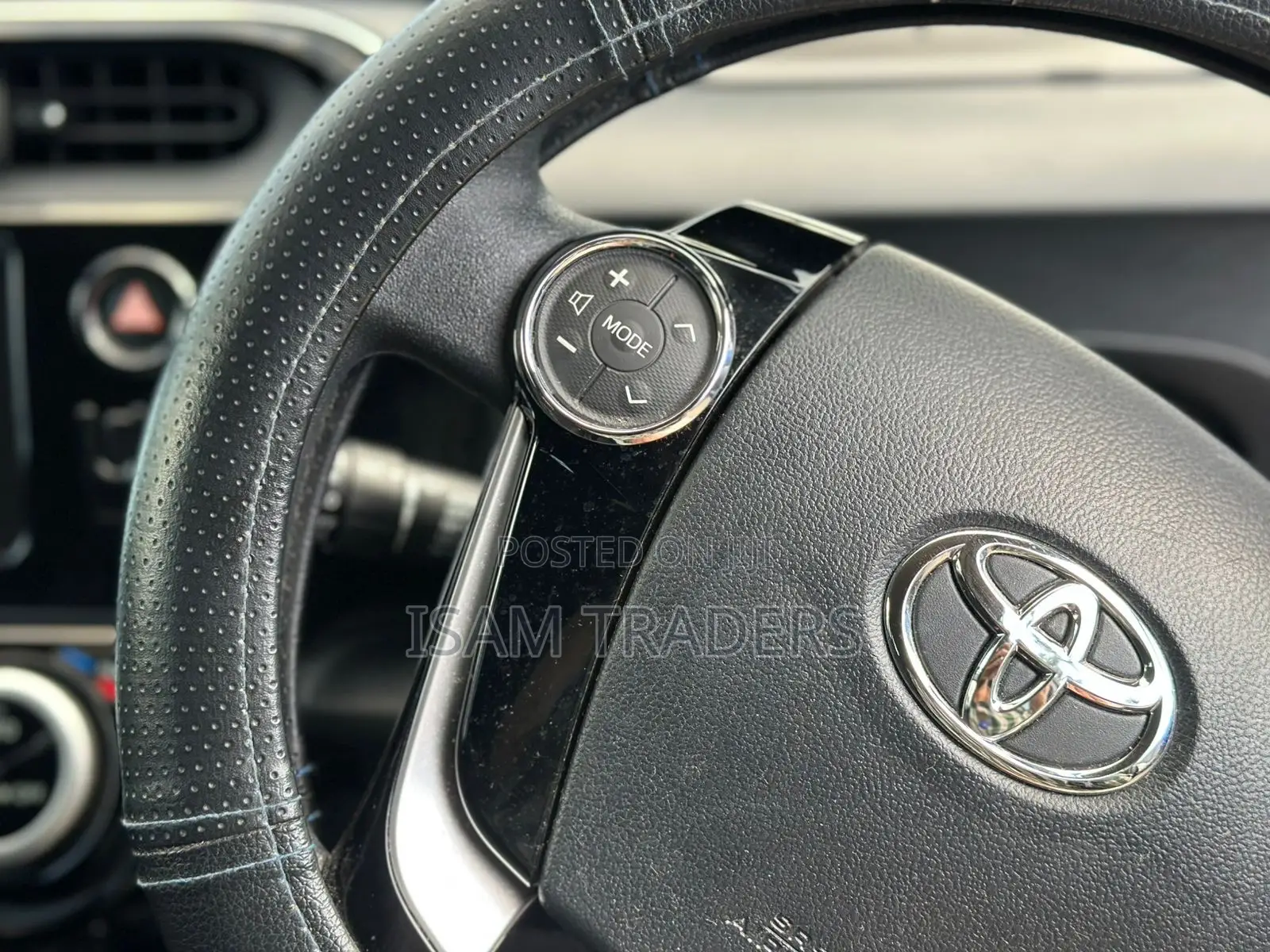 Toyota Aqua 2019 Gray