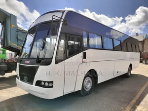 New Tata LPO 2022 White