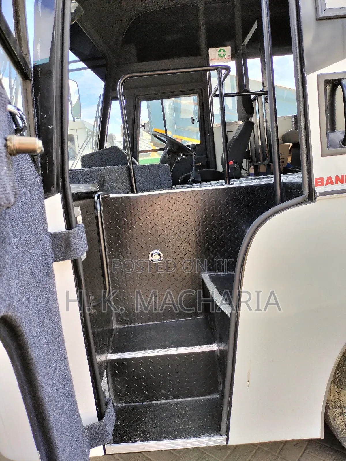 New Tata LPO 2022 White