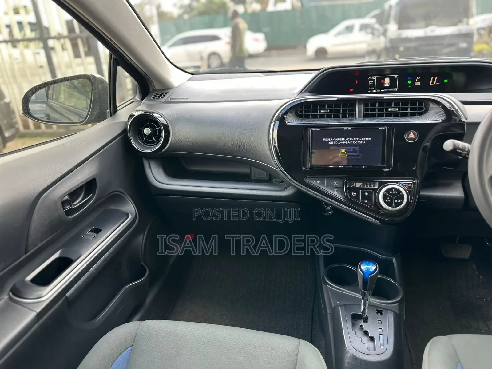 Toyota Aqua 2018 Gray