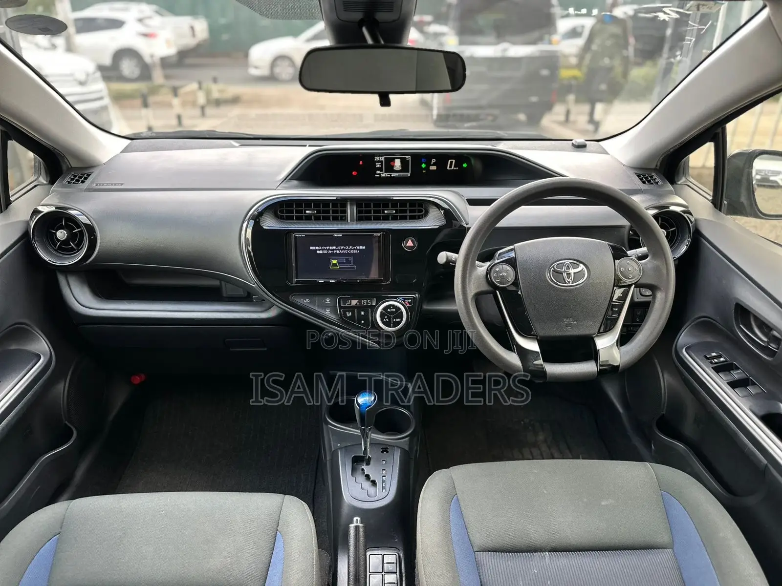 Toyota Aqua 2018 Gray