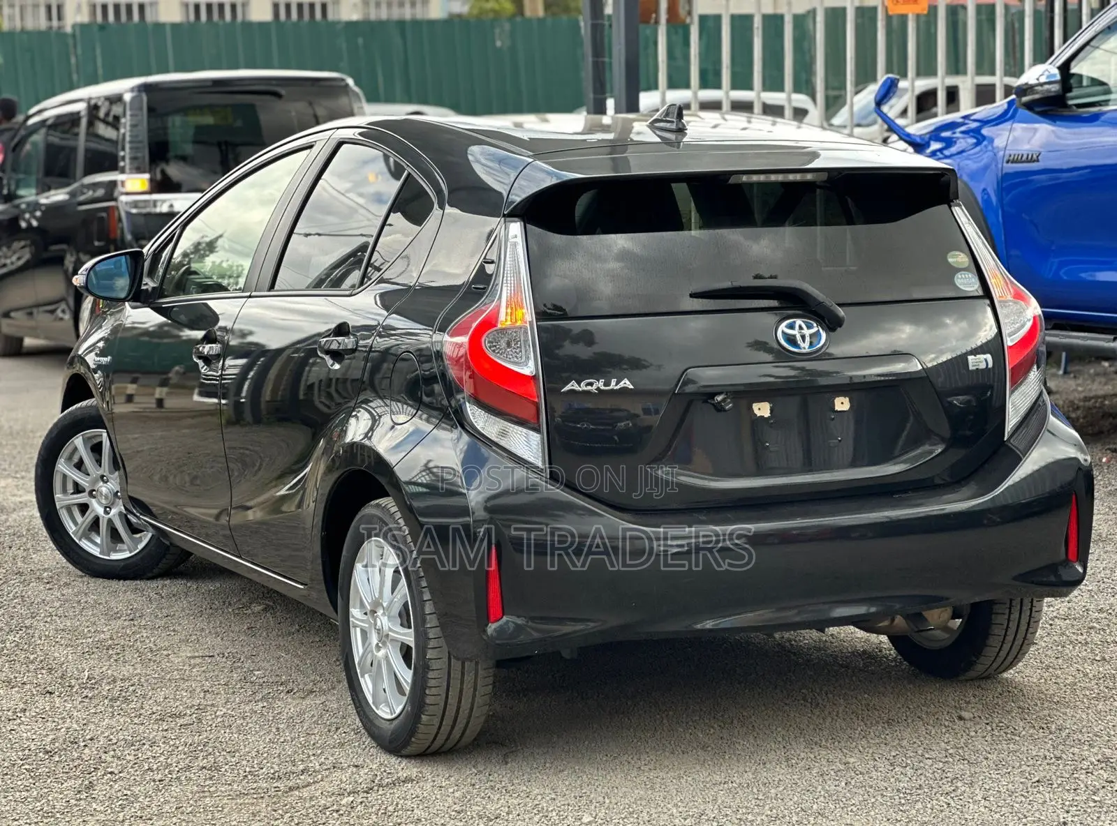Toyota Aqua 2018 Gray