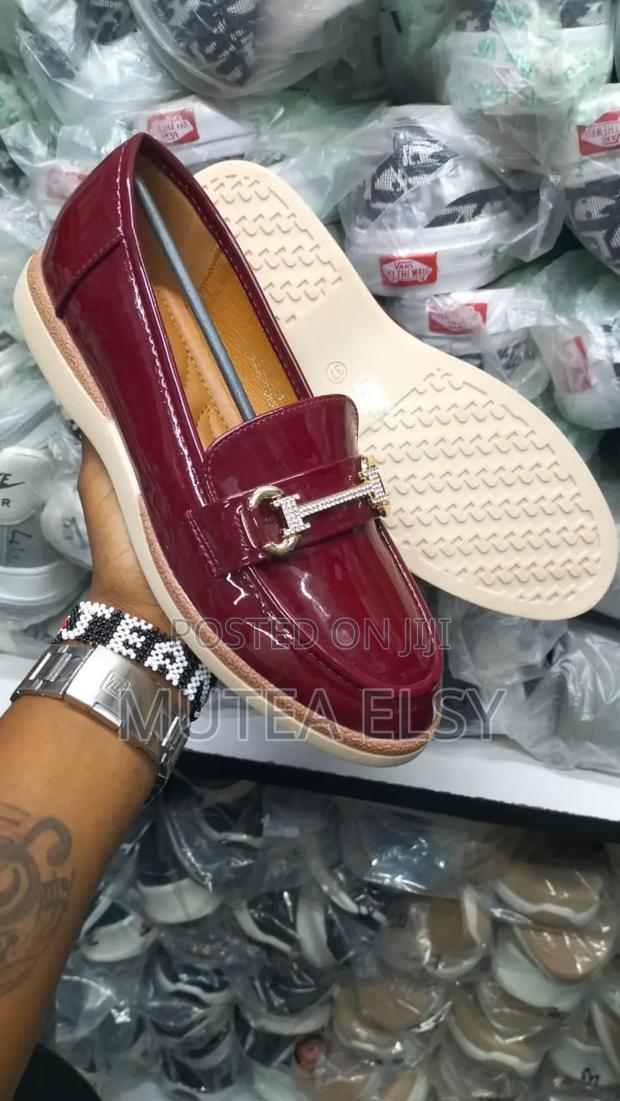 Redwine Black Chain Loafers - thumbnail 3