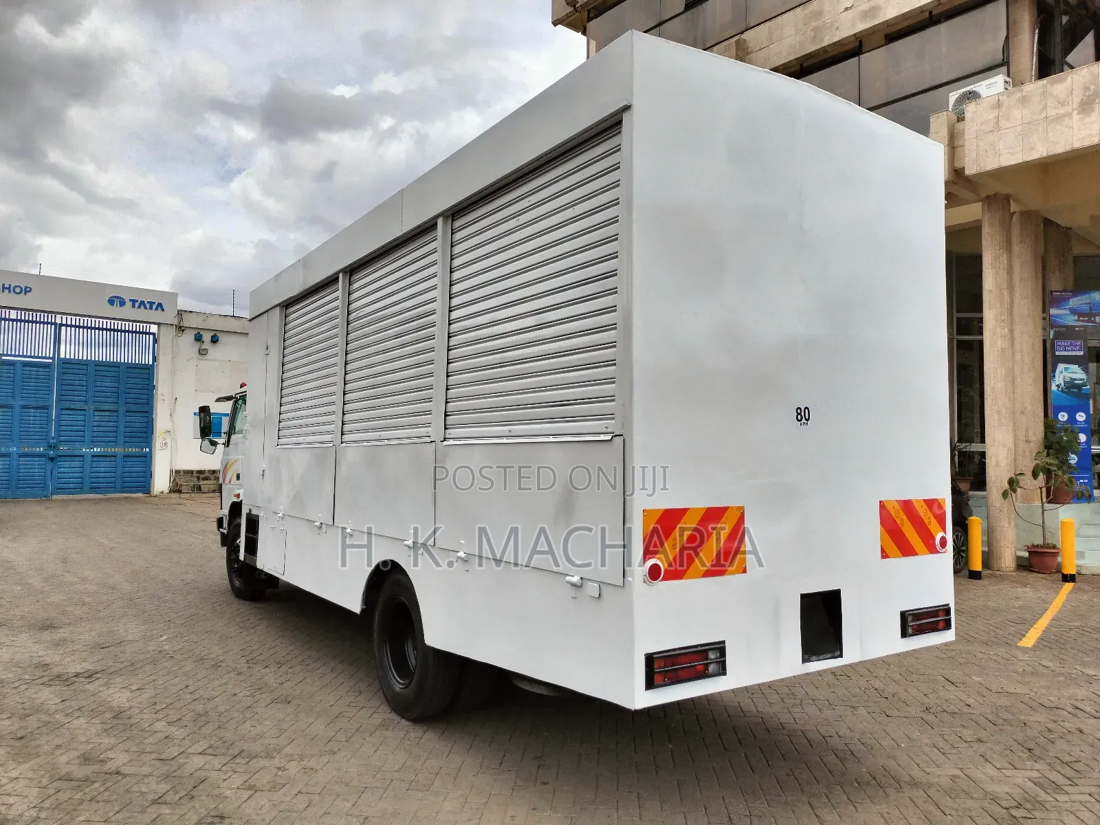 Tata LPT-1216 Roadshow Campaign Truck