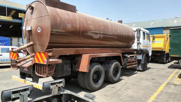 Tata LPT-2518 Exhauster Truck - thumbnail 5