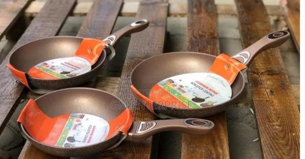 *Nonstick Granite Shallow Fry Pan