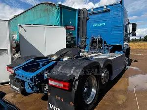 Volvo Fm 500hp Tractor Unit With Tipping Gear 2020 Blue