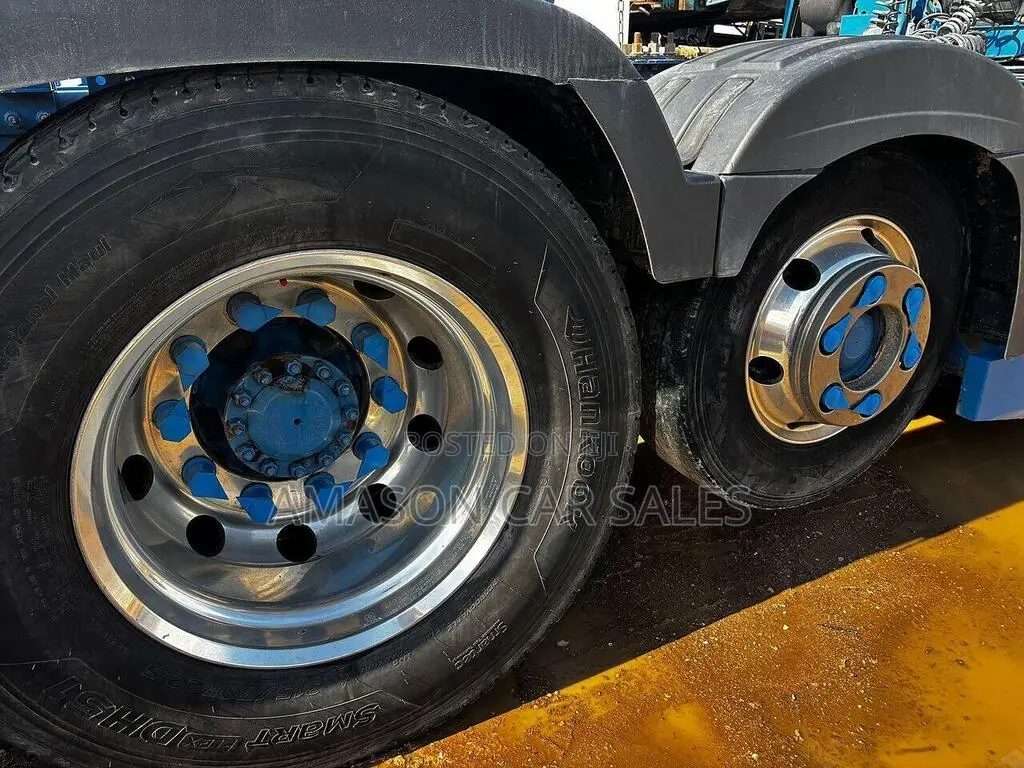 Volvo Fm 500hp Tractor Unit With Tipping Gear 2020 Blue