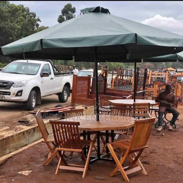 Foldable Mahogany Chairs Design
